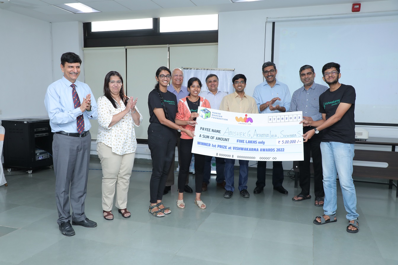 Students from across the country innovated engineering solutions for water & sanitation challenges –  Presented with Vishwakarma Awards 2022 at IITGN